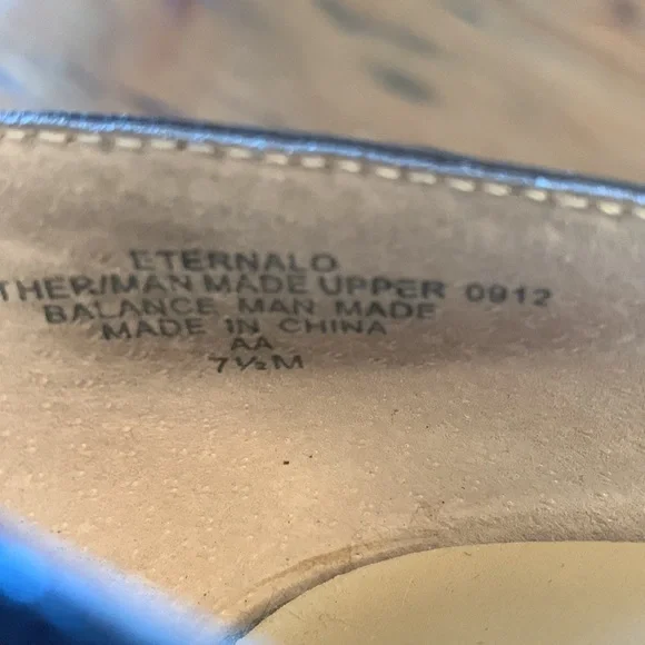 Nine West brown heels. Size 7.5M. 3” heel - Picture 5 of 6